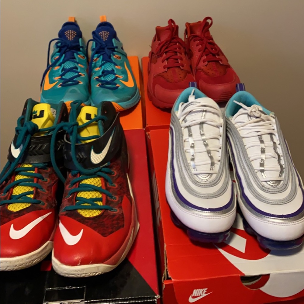 Nike’s (NEED GONE ASAP)(PLEASE READ DESCRIPTION)